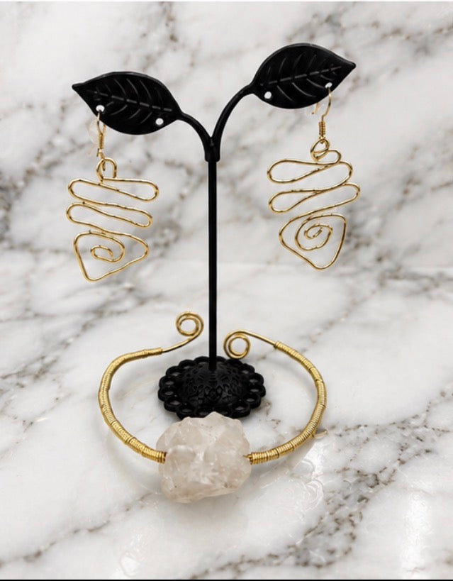 Sacred Swirl Clear Quartz Wire Bundle